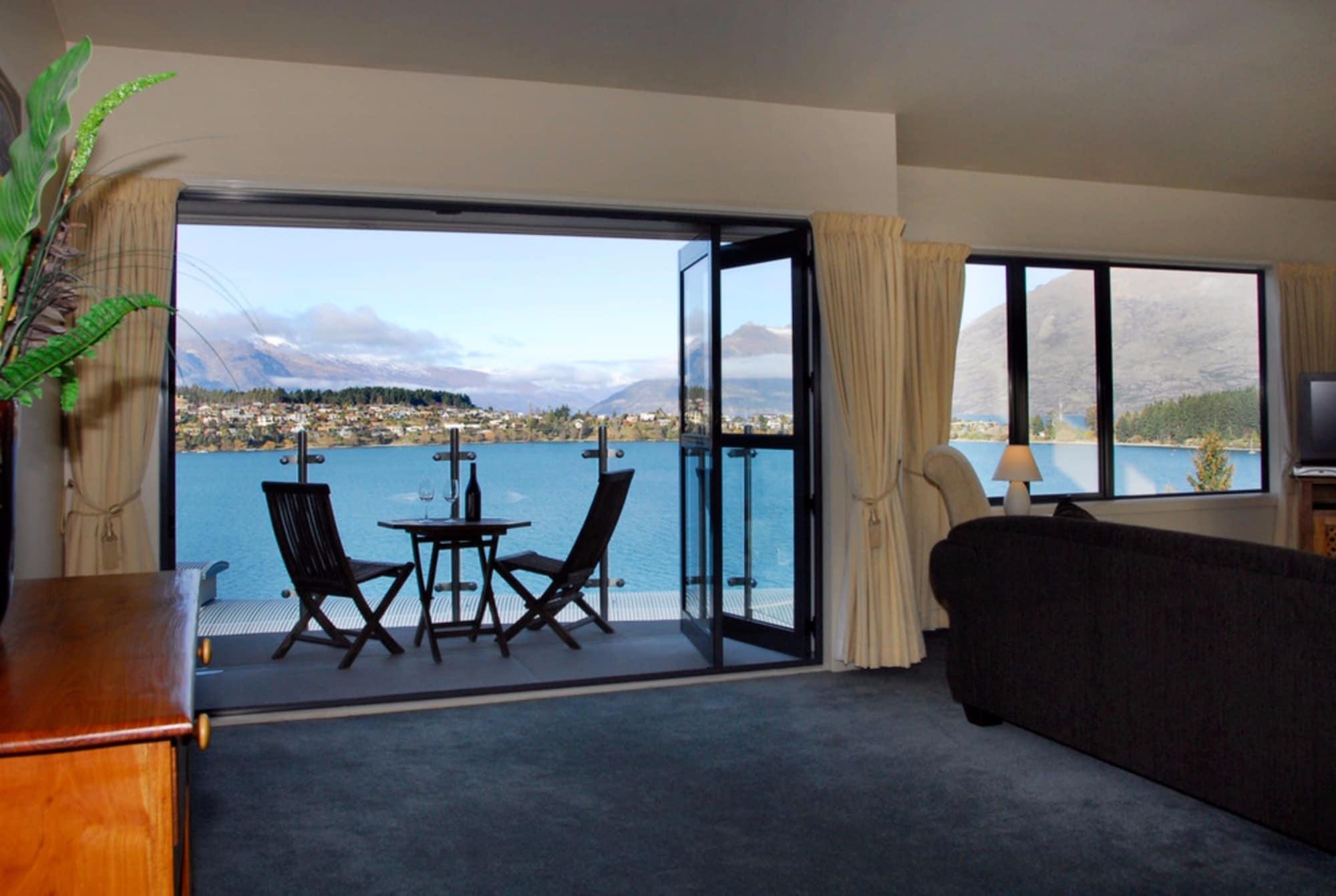 Mantra The Point Aparthotel Queenstown Exterior photo