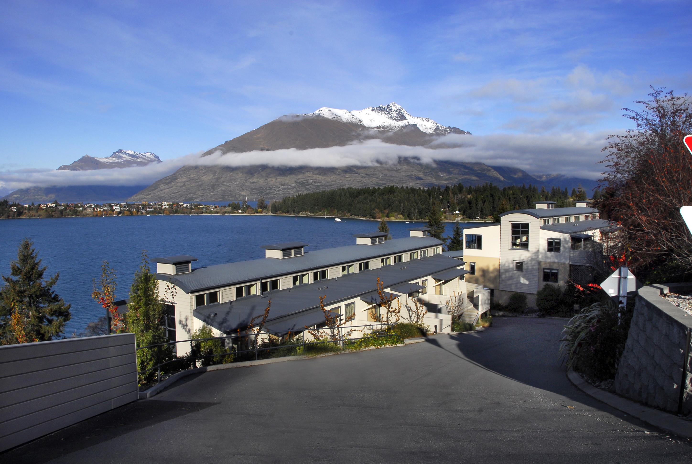 Mantra The Point Aparthotel Queenstown Exterior photo
