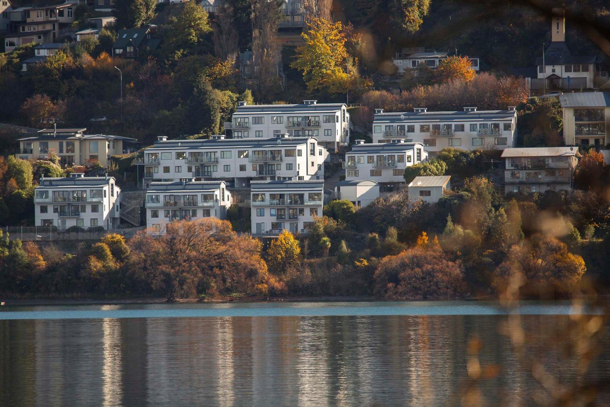 Mantra The Point Aparthotel Queenstown Exterior photo