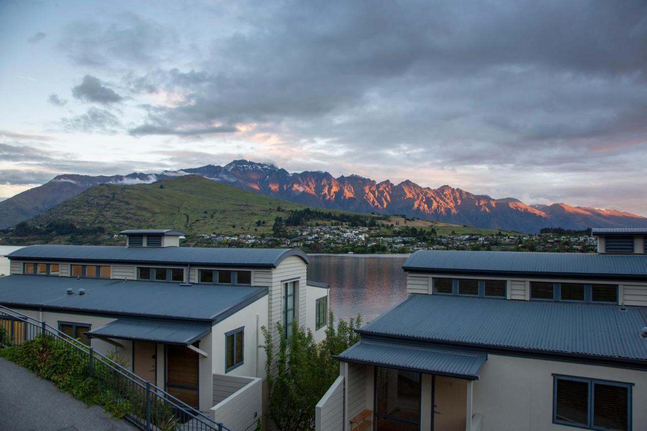 Mantra The Point Aparthotel Queenstown Exterior photo